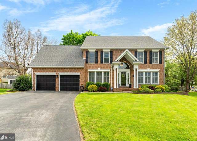 Property at 2400 Hunters Chase Ct, Frederick, MD 21702, 5 beds, 4.5 baths