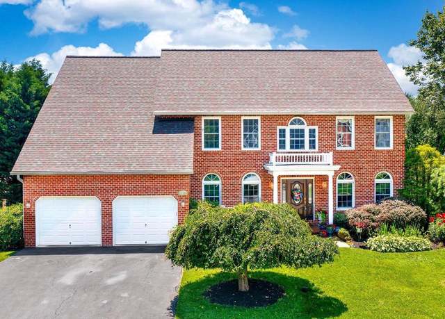 Property at 11105 Eagletrace Dr, New Market, MD 21774, 4 beds, 4.5 baths