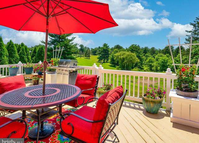 Property at 11105 Eagletrace Dr, New Market, MD 21774, 4 beds, 4.5 baths