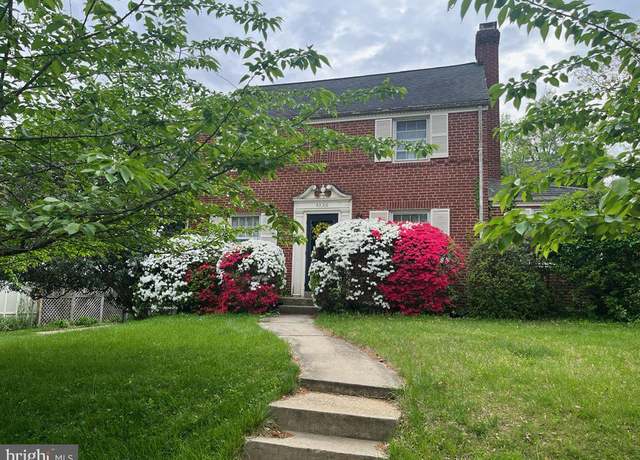 Property at 4526 Saul Rd, Kensington, MD 20895, 5 beds, 2.5 baths