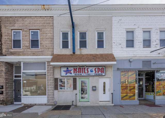 Property at 117 S Pavilion Ave, Riverside, NJ 08075, 3 beds, 1.5 baths