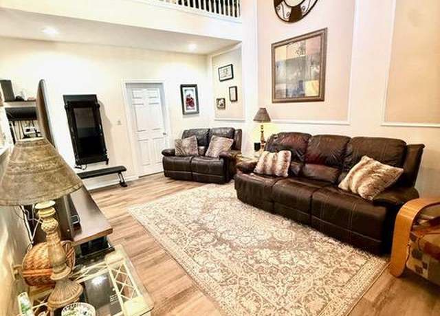 Property at 4 Sandstone Rd, East Windsor, NJ 08520, 3 beds, 2.5 baths