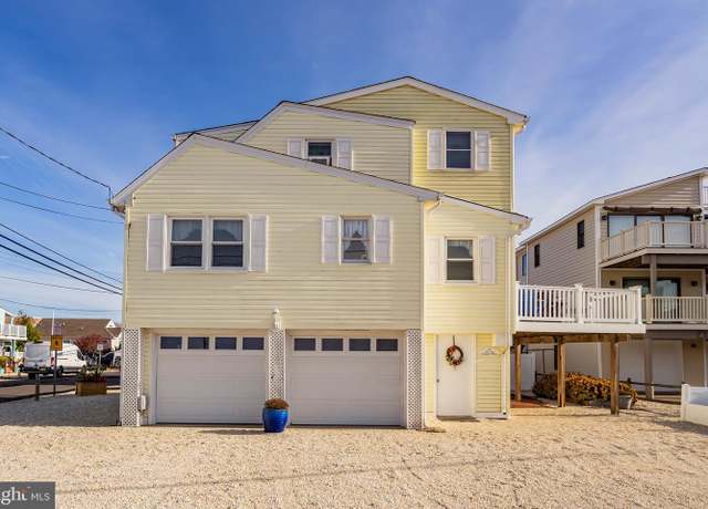 Property at 5401 W West Ave, Beach Haven, NJ 08008, 4 beds, 2 baths
