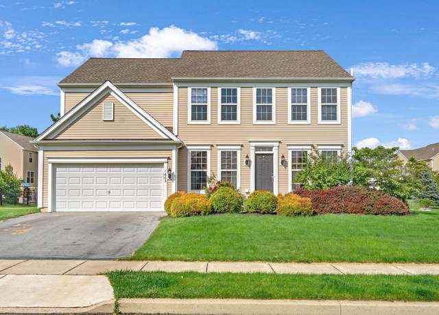 Property at 1663 Bridgeton Rd, Breinigsville, PA 18031, 4 beds, 2.5 baths