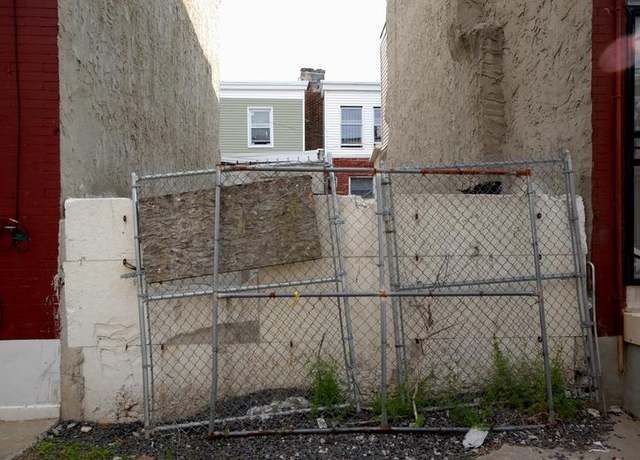 Property at 736 Mercy St, Philadelphia, PA 19148