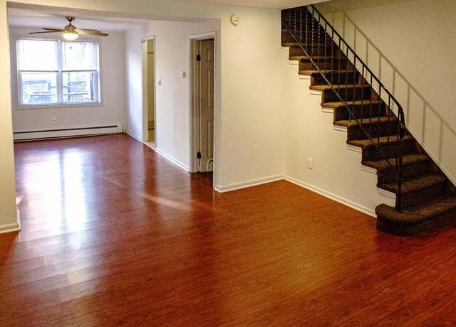 Property at 2033 S Bucknell St, Philadelphia, PA 19145, 3 beds, 1 bath
