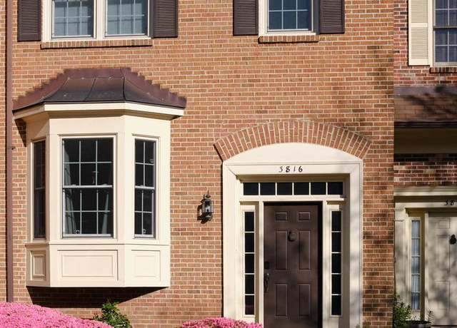 Property at 3816 Usher Ct, Alexandria, VA 22304, 2 beds, 2.5 baths