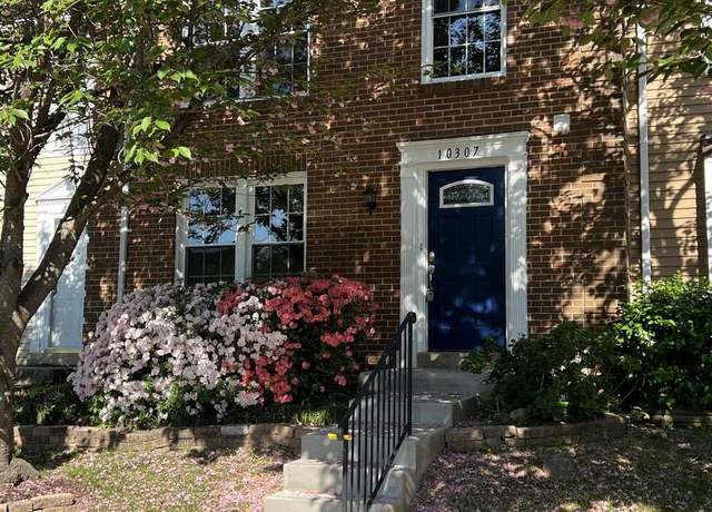 Property at 10307 Granite Creek Ln #10307, Oakton, VA 22124, 3 beds, 3.5 baths