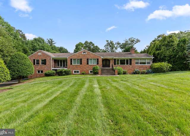 Property at 8815 Southwick St, Fairfax, VA 22031, 4 beds, 3 baths