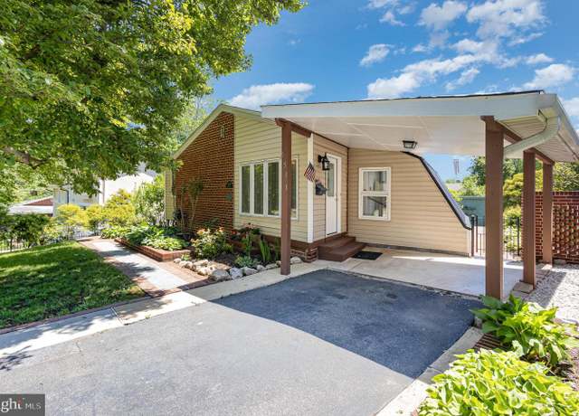 Property at 5511 Gwyn Pl, Alexandria, VA 22312, 3 beds, 2 baths