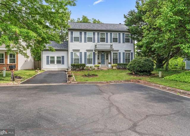 Property at 10103 Wimbledon Ct, Manassas, VA 20110, 3 beds, 2.5 baths