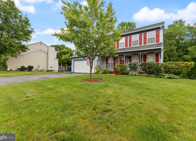 Property at 13853 Meadowbrook Rd, Woodbridge, VA 22193, 4 beds, 3.5 baths