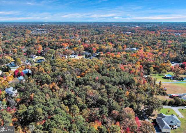 Property at 7711 Phelps Farm Ln, Severn, MD 21144