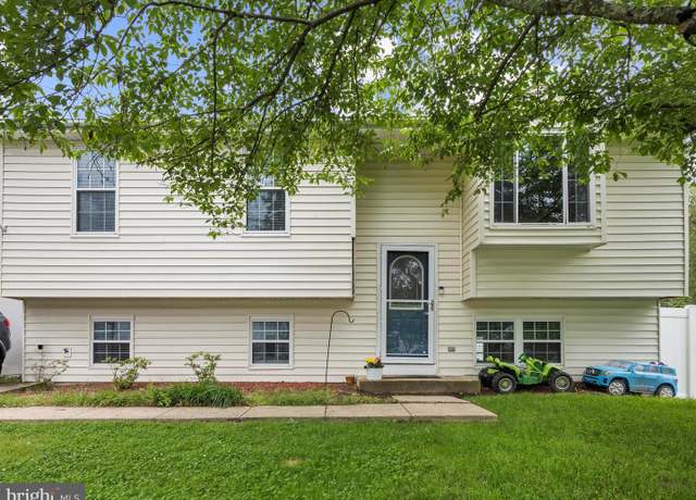 Property at 321 Alexis Dr, Glen Burnie, MD 21061, 4 beds, 2 baths
