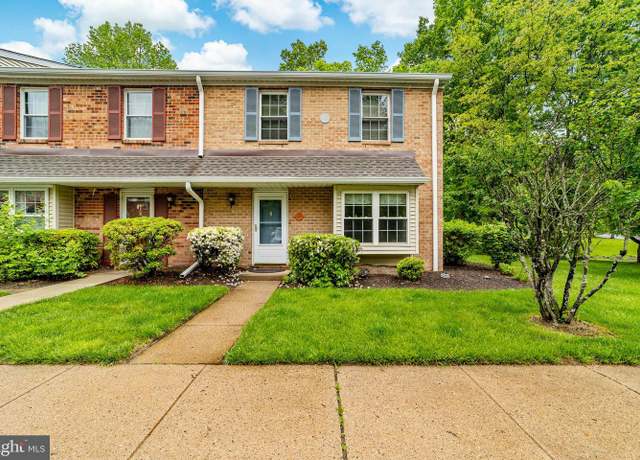 Property at 11 Oleander Ct, Lawrenceville, NJ 08648, 2 beds, 2.5 baths