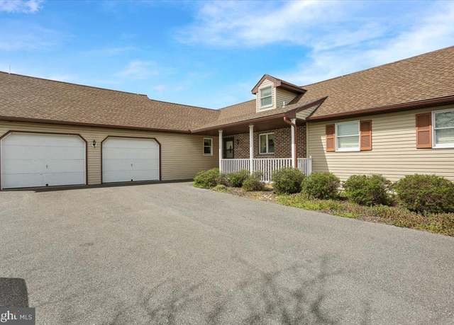 Property at 481 S Northkill Rd, Bernville, PA 19506, 3 beds, 2 baths
