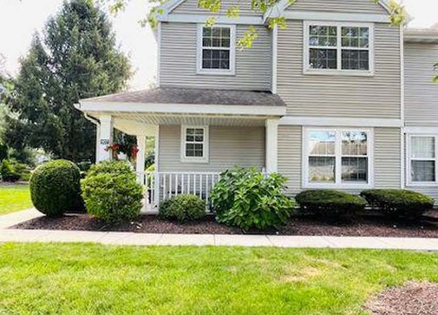 Property at 107 Laurel Ct, Reading, PA 19610, 3 beds, 2.5 baths