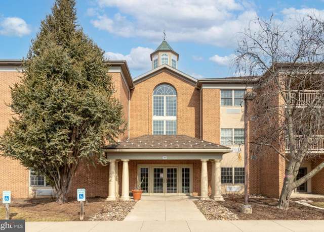 Property at 305 Village Heights Dr #325, State College, PA 16801, 2 beds, 2 baths
