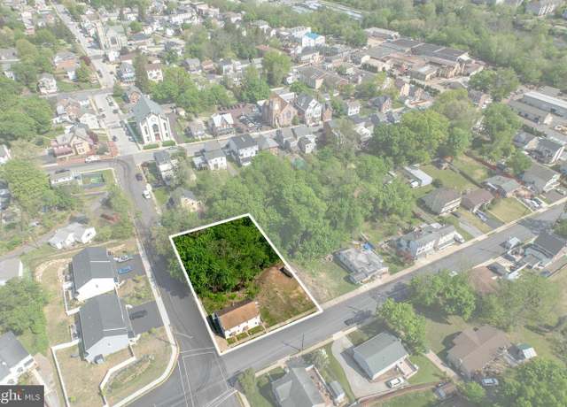 Property at 183 Poplar St, Spring City, PA 19475
