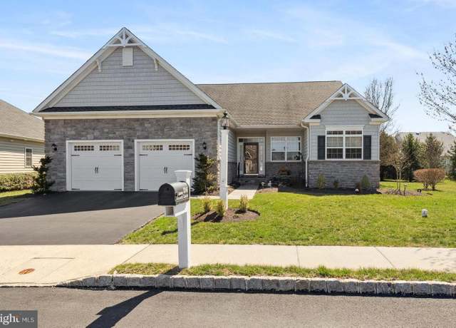 Property at 2246 Wentz Ln, Schwenksville, PA 19473, 3 beds, 3 baths