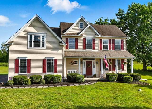 Property at 126 Fairbrook Dr, Gilbertsville, PA 19525, 4 beds, 2.5 baths