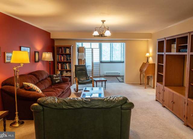 Property at 930 W Montgomery Ave #205, Bryn Mawr, PA 19010, 2 beds, 2 baths