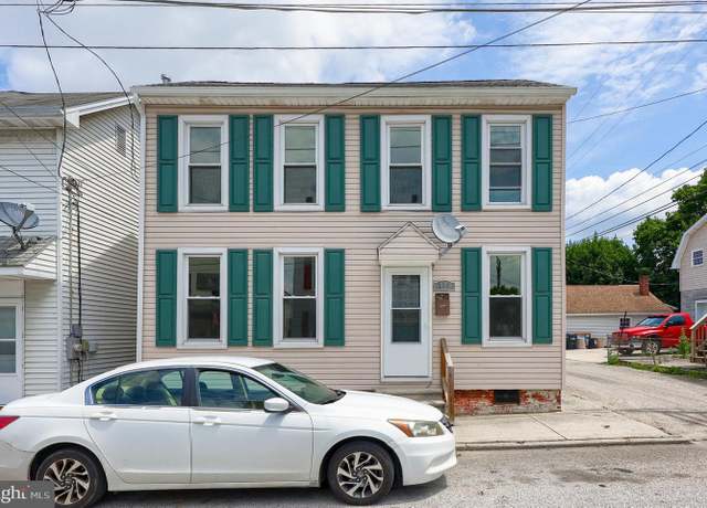 Property at 110 Mcallister St, Hanover, PA 17331, 3 beds, 1 bath