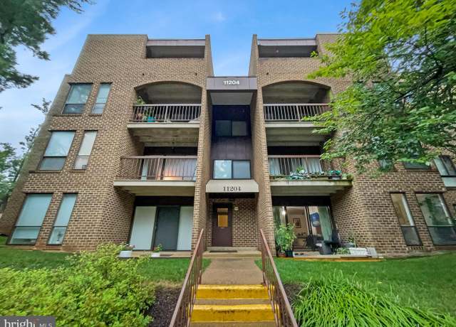 Property at 11204 Chestnut Grove Sq #206, Reston, VA 20190, 2 beds, 1.5 baths