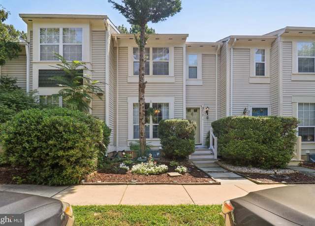 Property at 5717 Evergreen Knoll Ct, Alexandria, VA 22303, 3 beds, 3.5 baths