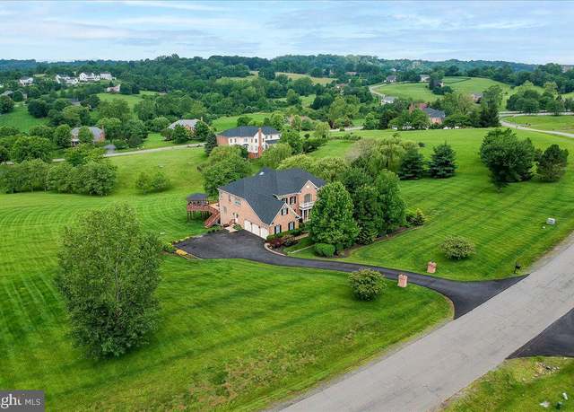 Property at 17567 Tobermory Pl, Leesburg, VA 20175, 6 beds, 6.5 baths
