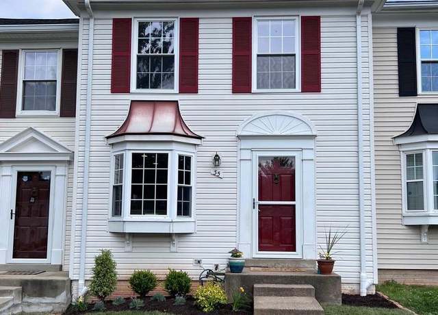 Property at 35 Quincy Ct, Sterling, VA 20165, 3 beds, 2 baths