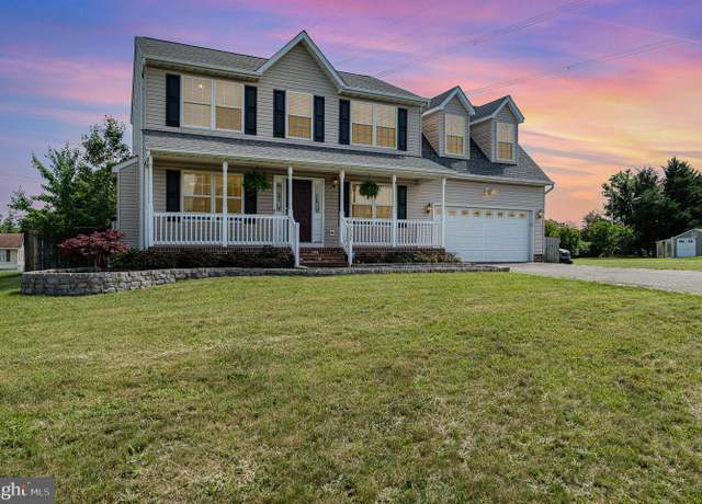 Property at 7504 Heathrow Dr, Fredericksburg, VA 22407, 4 beds, 2.5 baths