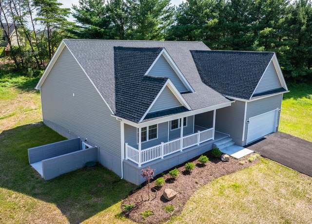 Property at 39 Mdg, Berkeley Springs, WV 25411, 3 beds, 2 baths