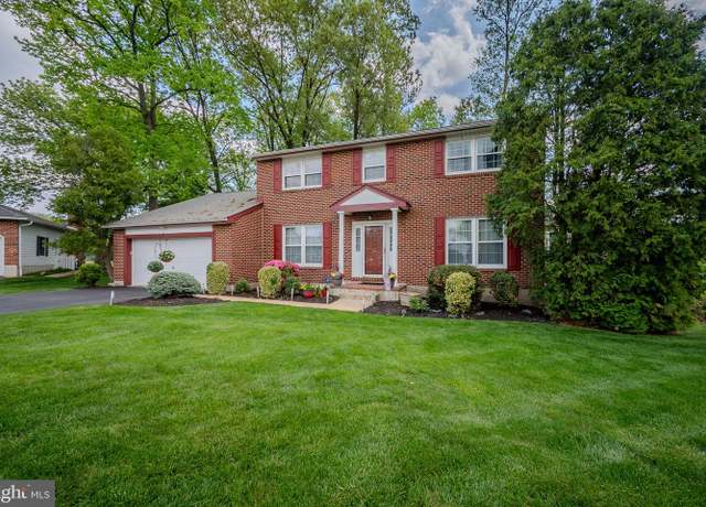 Property at 23 Gristmill Ct, Wilmington, DE 19803, 4 beds, 3.5 baths