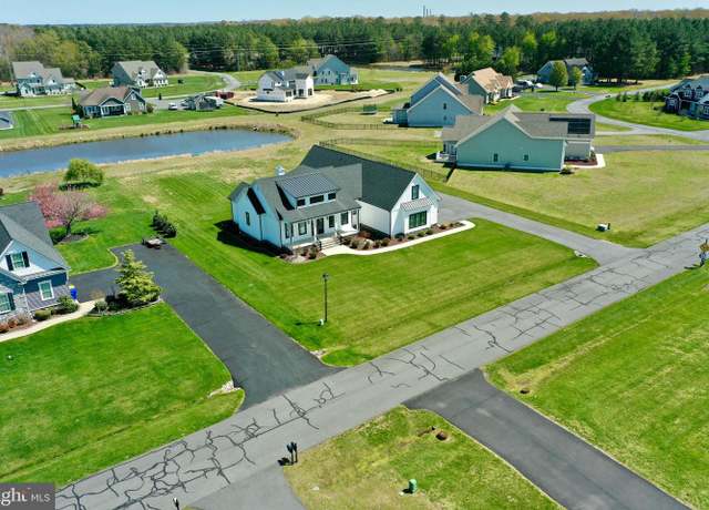 Property at 26127 Tuscany Dr, Millsboro, DE 19966, 4 beds, 3.5 baths