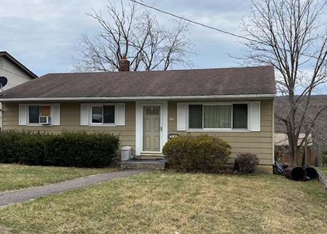 Property at 260 W Mechanic St, Frostburg, MD 21532, 3 beds, 1 bath