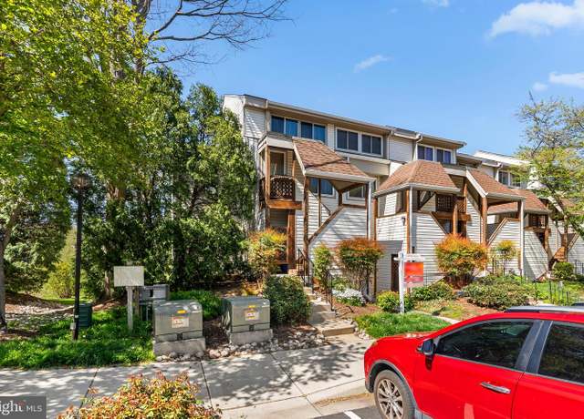 Property at 18260 Windsor Hill Dr Unit 401A, Olney, MD 20832, 3 beds, 2.5 baths