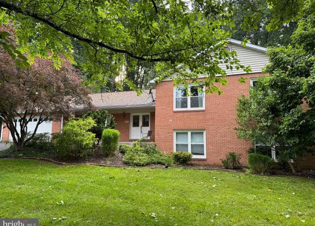 Property at 6102 Gallery St, Bowie, MD 20720, 5 beds, 3 baths