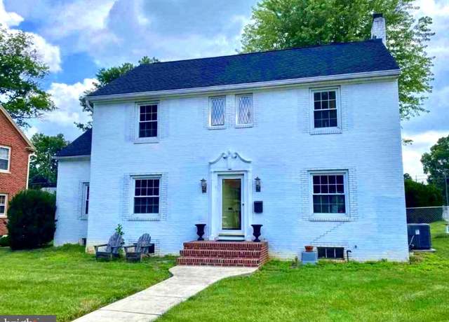 Property at 1400 Hamilton Blvd, Hagerstown, MD 21742, 3 beds, 2.5 baths