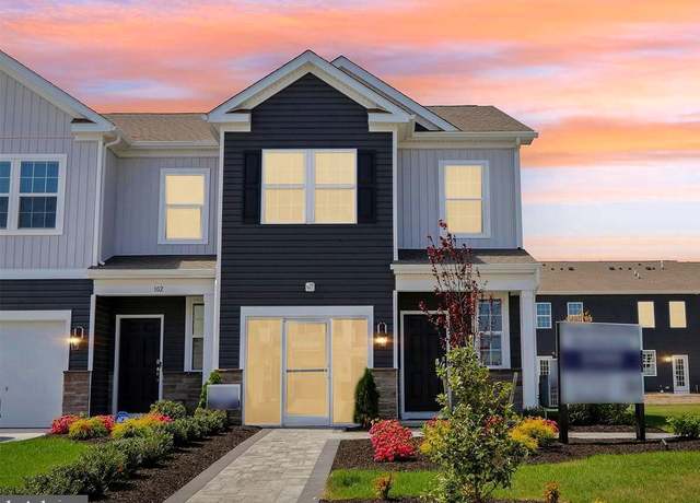Property at 204 Hermosa Dr, Egg Harbor Township, NJ 08234, 3 beds, 2.5 baths