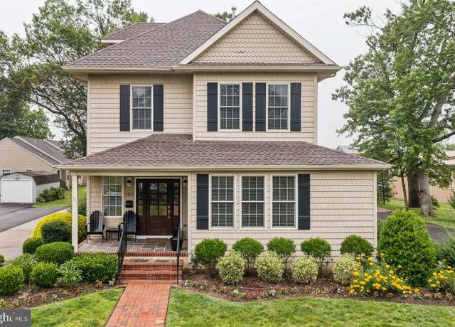 Property at 107 Colwell Ave, Hammonton, NJ 08037, 3 beds, 2.5 baths