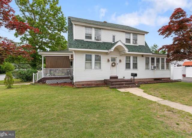 Property at 701 Main St W W, Millville, NJ 08332, 4 beds, 2 baths