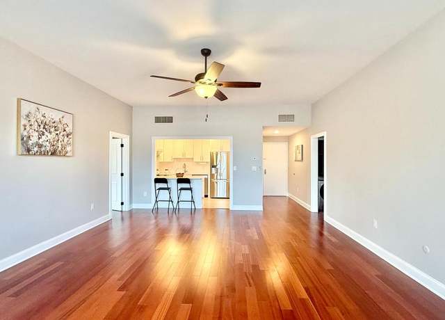 Property at 1 Markham Rd Unit 2E, Princeton, NJ 08540, 2 beds, 2 baths
