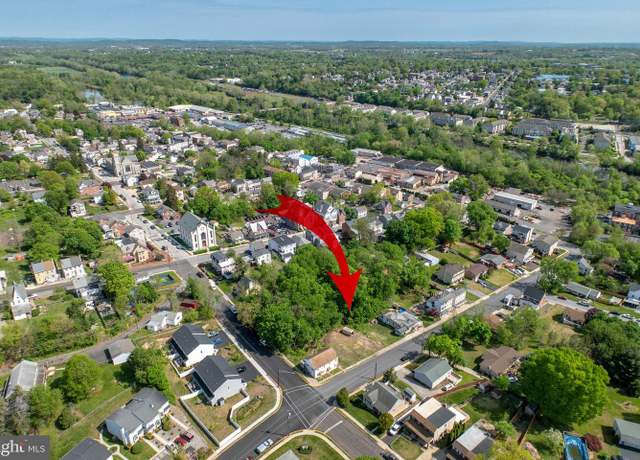 Property at 177 Poplar St, Spring City, PA 19475