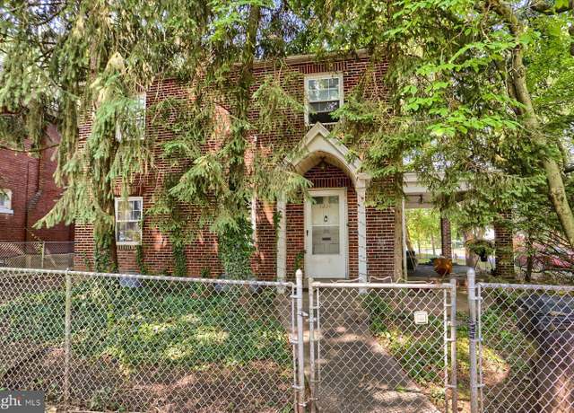 Property at 1220 N 14th St, Harrisburg, PA 17103, 3 beds, 1.5 baths