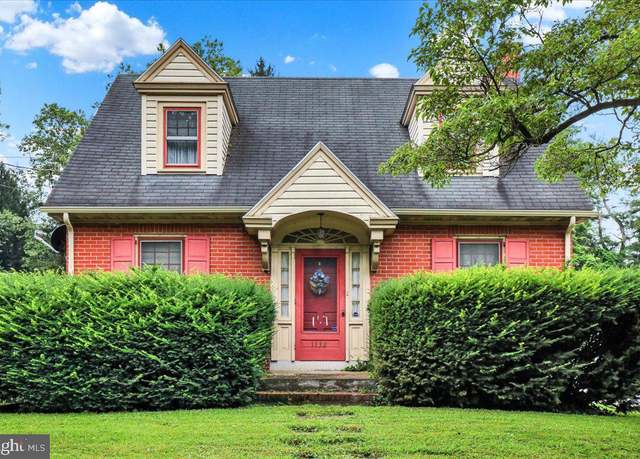 Property at 1132 Willow Street Pike, Lancaster, PA 17602, 3 beds, 1 bath