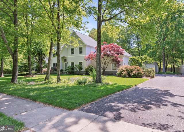 Property at 118 Oxford Ln, North Wales, PA 19454, 4 beds, 2.5 baths