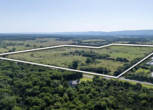 Property at 386 Ashby Station Rd, Front Royal, VA 22630, 3 beds, 1.5 baths
