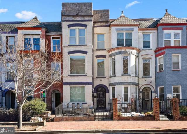 Property at 819 4th St NE, Washington, DC 20002, 4 beds, 5 baths