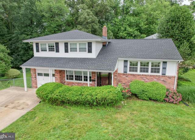 Property at 1103 Oak Dr, Dover, DE 19904, 4 beds, 2 baths